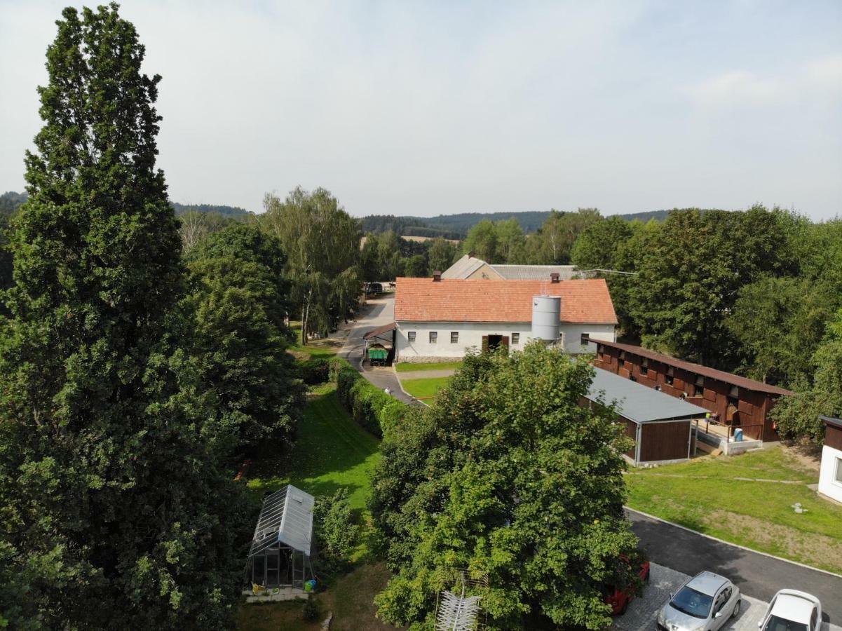 Statek Cesky Dvur Hotel Postupice Kültér fotó