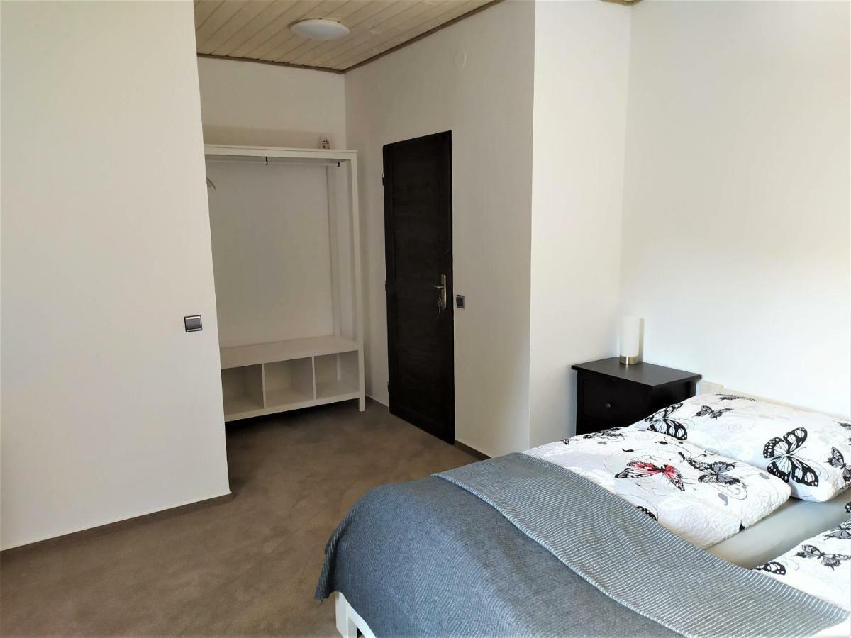 Statek Cesky Dvur Hotel Postupice Kültér fotó